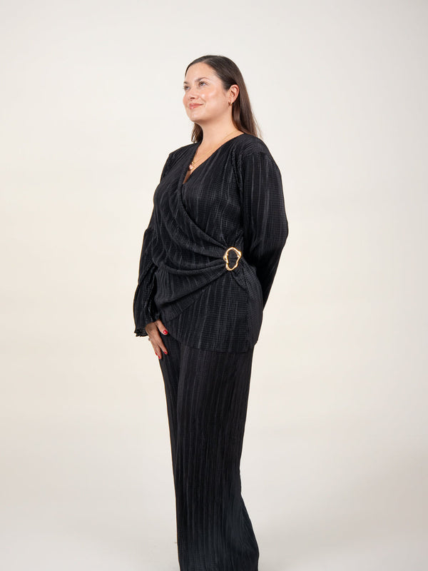 CONJUNTO AVA - NEGRO - Secondary