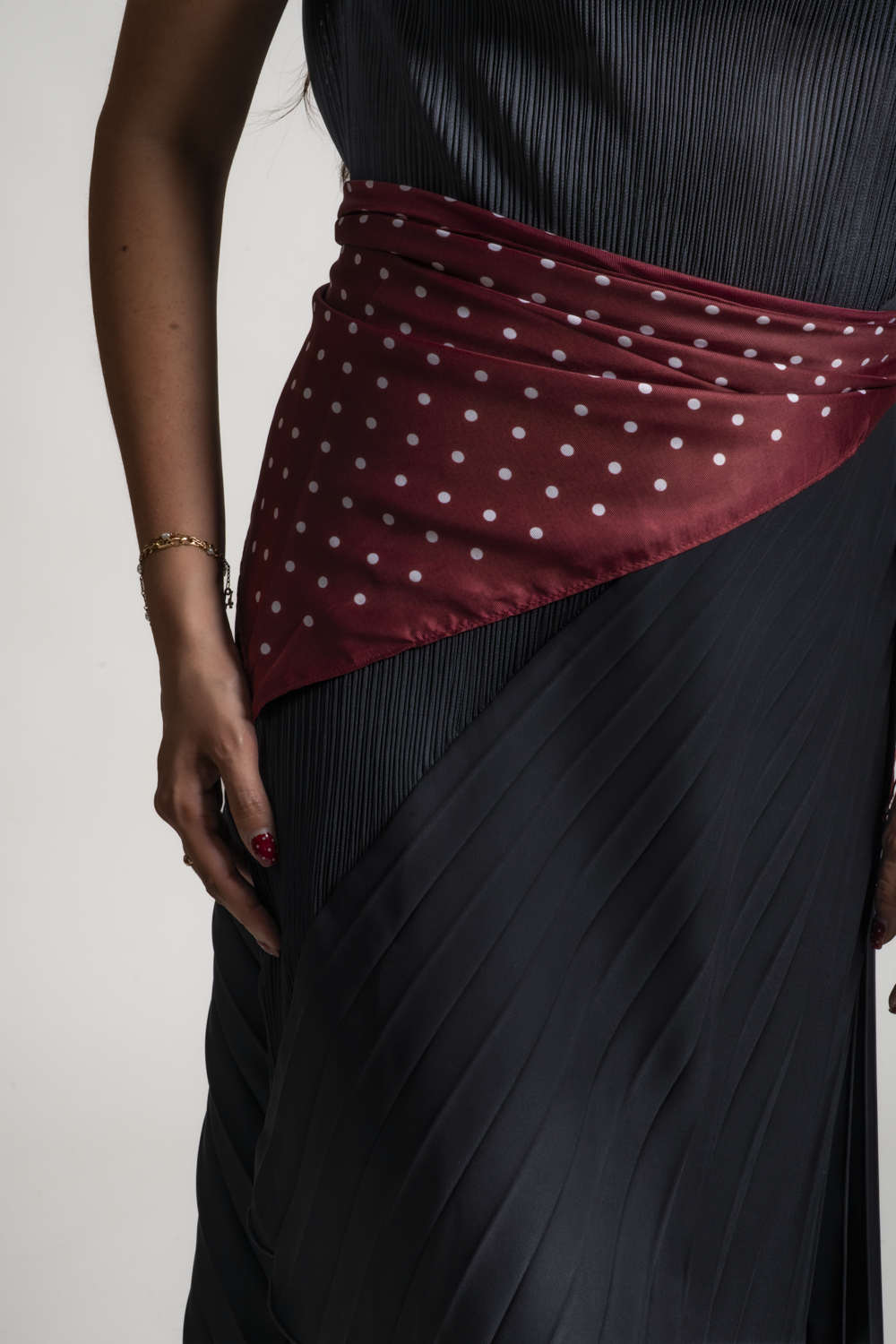 PAÑUELO SABRINA - BORGOÑO