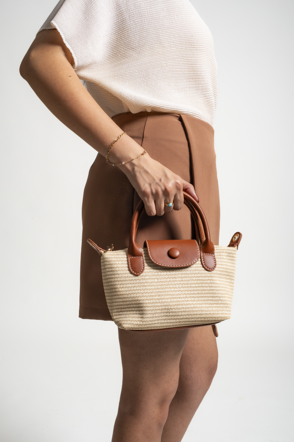CARTERA VIOLETA - BEIGE