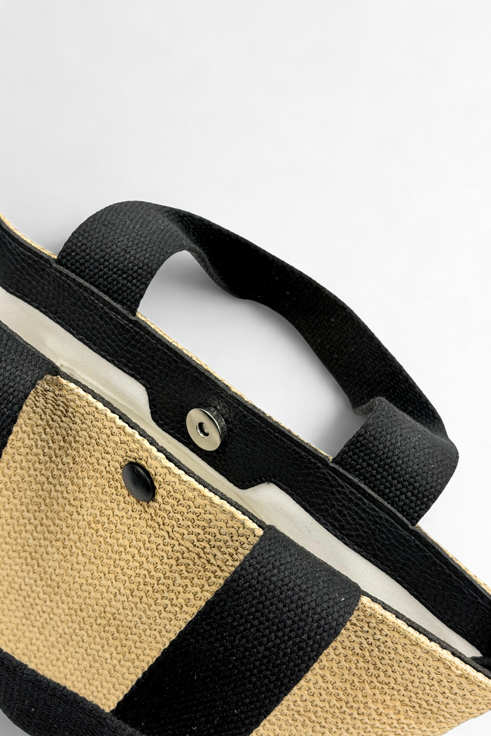 CARTERA ARIANA - NEGRO