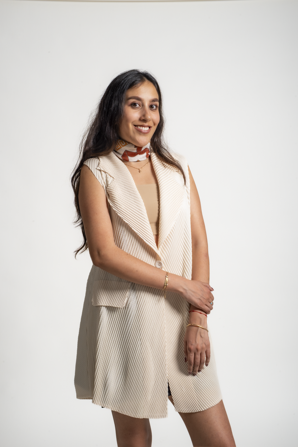 CHALECO MOANA - BEIGE - Gallery 1